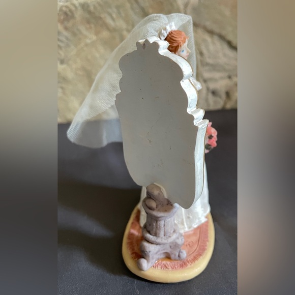Vintage K’s Collection Beautiful Bride Resin Figurine Having One Last Look - Picture 6 of 11